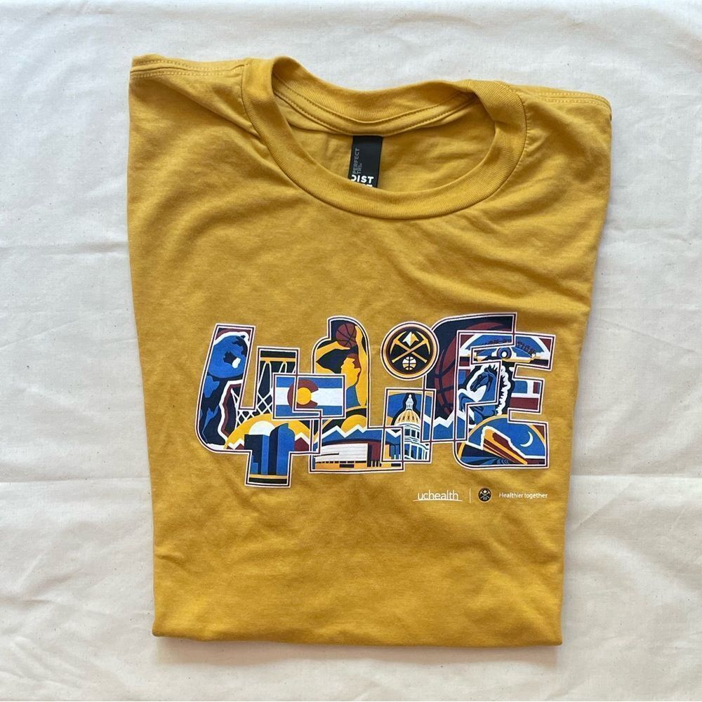 NBA Denver Nuggets 4- Life one of a kind yellow-gold Large Unisex Souvenir